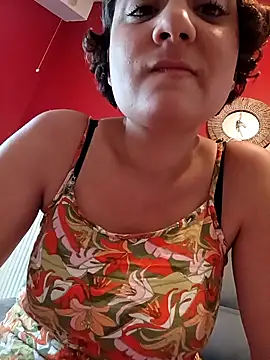 Nell-X online show from 10/17/25, 11:01