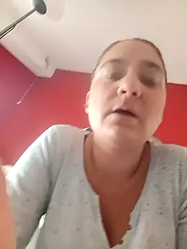 Nell-X online show from 10/18/25, 11:12