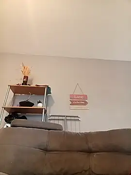 Nell-X online show from 09/22/25, 08:09