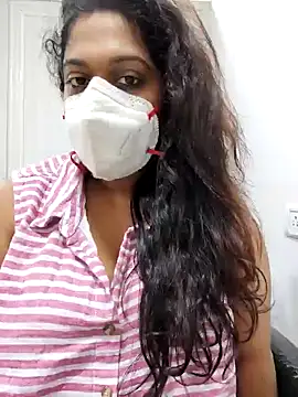 Snapshot of Zara_Telugu chatting on 01/05/25, 11:37 Zara Telugu online show from 01/05/25, 11:37