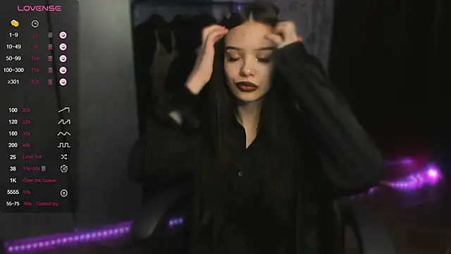 SweetyDeviliya online show from 09/12/25, 12:38