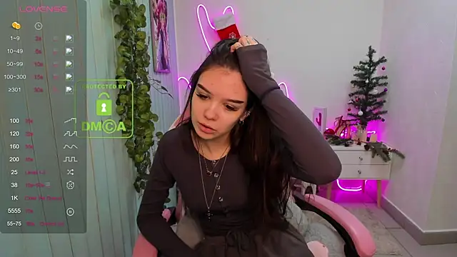 SweetyDeviliya online show from 12/23/25, 10:14