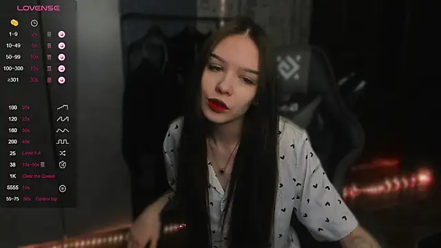 SweetyDeviliya online show from 10/14/25, 04:35