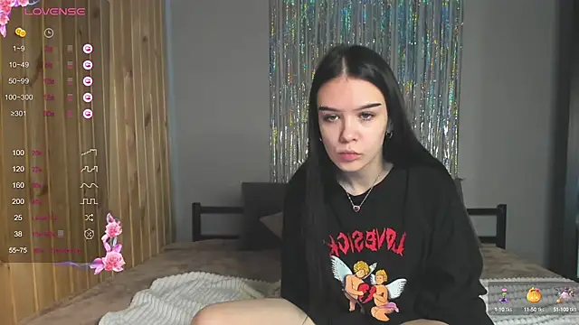 SweetyDeviliya online show from 02/27/25, 07:51