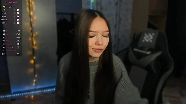 SweetyDeviliya online show from 12/15/25, 04:18