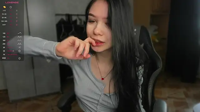 SweetyDeviliya online show from 02/09/26, 09:29