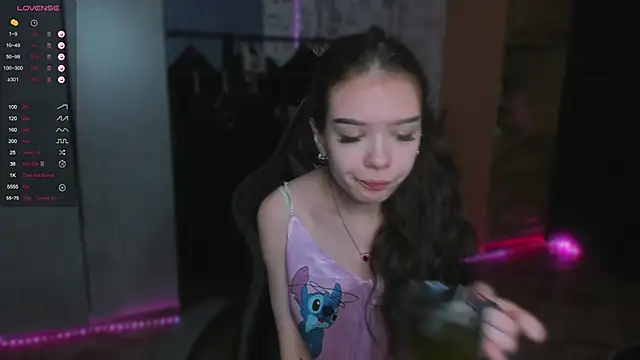 SweetyDeviliya online show from 12/03/25, 01:39