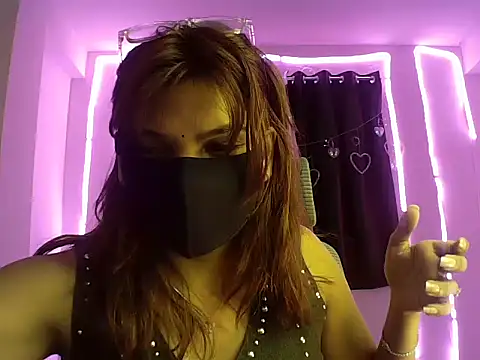 Snapshot of your_pokkie chatting on 01/15/25, 06:50 your pokkie online show from 01/15/25, 06:50