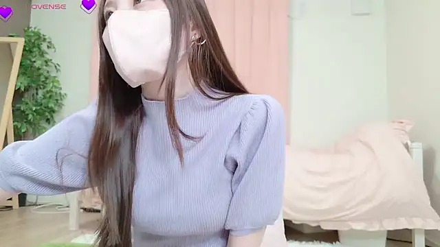 Snapshot of MARIAo0 chatting on 09/28/25, 12:06 MARIAo0 online show from 09/28/25, 12:06