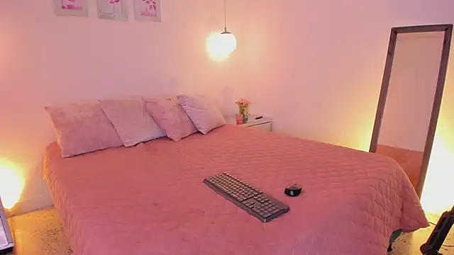 ibella7 online show from 03/16/26, 07:38