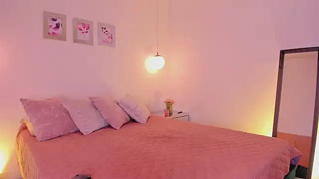 ibella7 online show from 03/17/26, 07:17