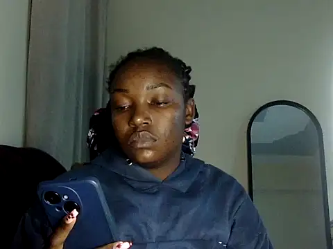 Chichii- online show from 04/13/26, 06:34