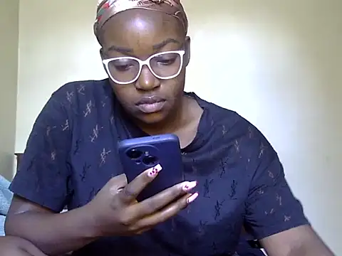 Chichii- online show from 04/10/26, 09:49