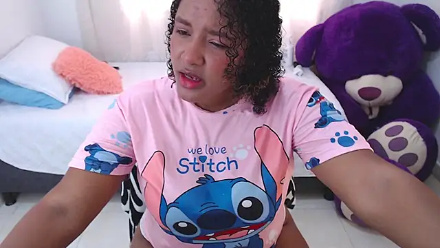 Snapshot of Bonnydopson7 chatting on 10/28/25, 07:13 Bonnydopson7 online show from 10/28/25, 07:13