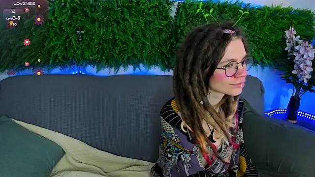 Rin Skylar online show from 11/17/25, 07:34