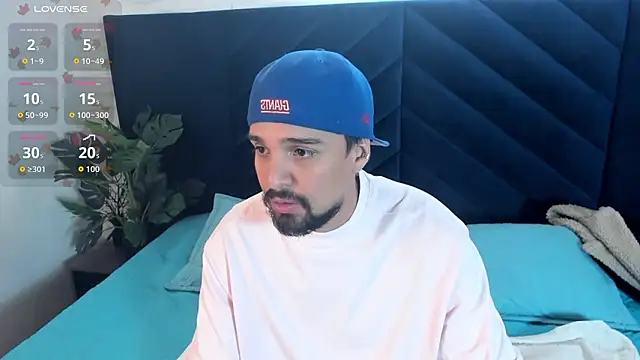 Edward max online show from 02/05/26, 03:46