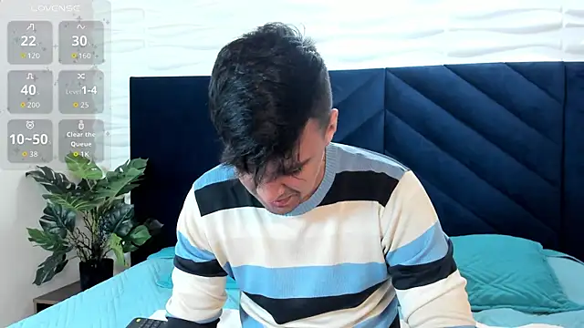 Edward max online show from 12/21/25, 03:41