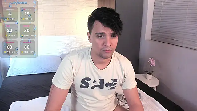 Edward max online show from 10/14/25, 03:51