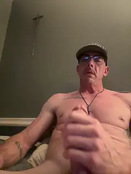 Snapshot of mike_hawks_nice chatting on 02/27/25, 02:25 mike hawks nice online show from 02/27/25, 02:25