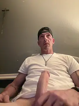 Snapshot of mike_hawks_nice chatting on 02/16/25, 05:15 mike hawks nice online show from 02/16/25, 05:15