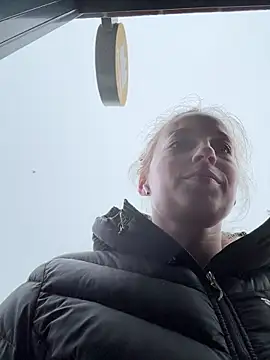 Hr Frk Olsen online show from 02/21/26, 12:51