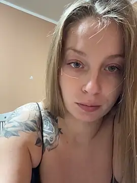 Hr Frk Olsen online show from 10/13/25, 04:41