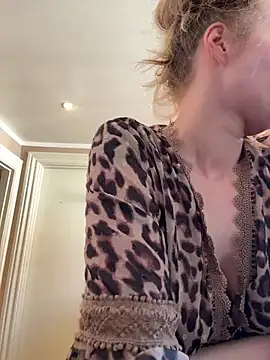 Hr Frk Olsen online show from 04/01/26, 01:41