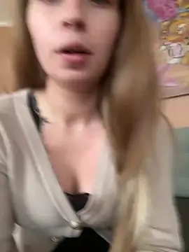 Hr Frk Olsen online show from 10/05/25, 01:13