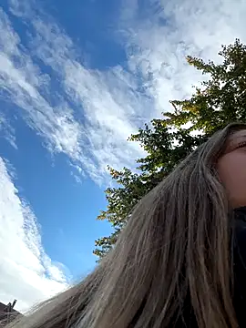 Hr Frk Olsen online show from 10/03/25, 11:23