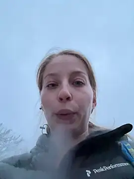 Hr Frk Olsen online show from 02/22/26, 04:41