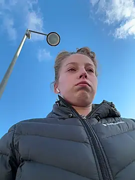 Hr Frk Olsen online show from 02/18/26, 08:22