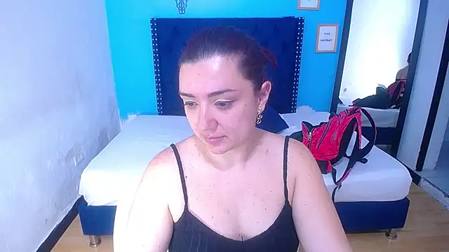 kinky redhead18 online show from 11/14/25, 02:10