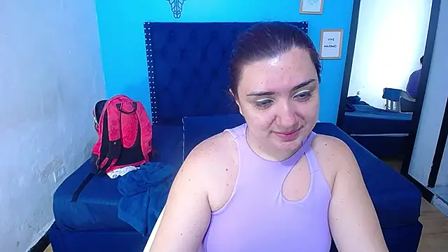 Snapshot of kinky_redhead18 chatting on 10/10/25, 01:45 kinky redhead18 online show from 10/10/25, 01:45