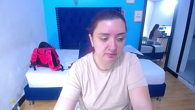 kinky redhead18 online show from 11/05/25, 01:58