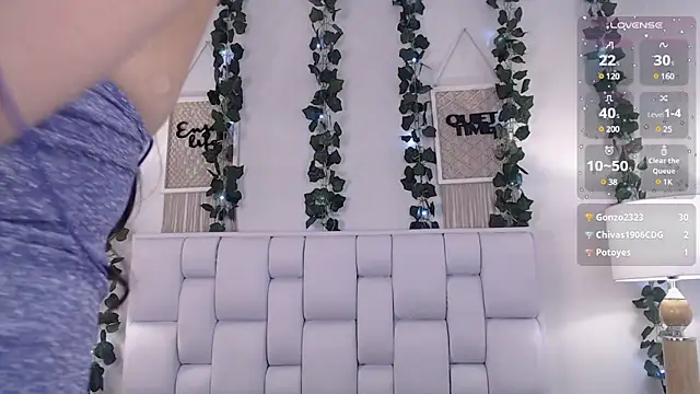 Kylie golden online show from 01/23/25, 04:37