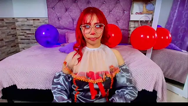 Melannytaylor online show from 10/16/25, 07:55