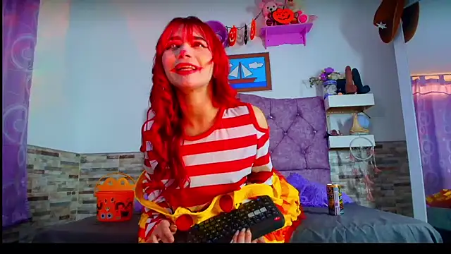 Melannytaylor online show from 10/31/25, 09:00