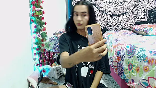 liissa 0 online show from 05/29/26, 06:41
