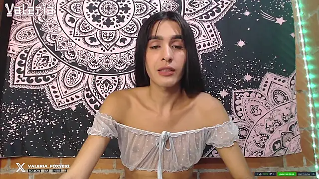 liissa 0 online show from 10/10/25, 02:23