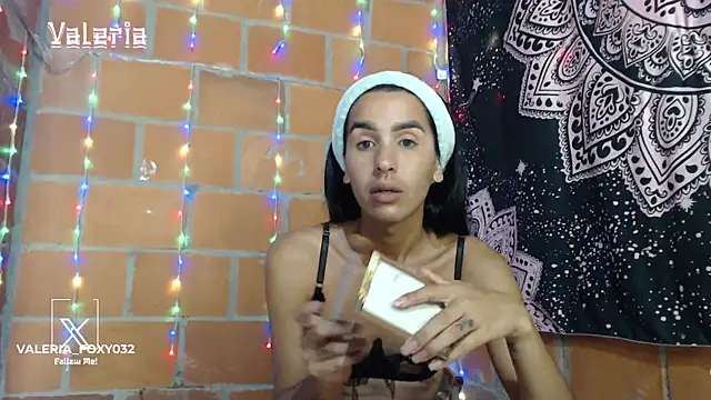 liissa 0 online show from 11/10/25, 12:26