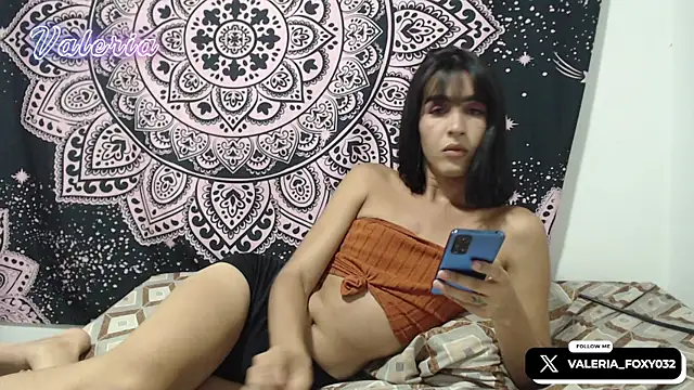 liissa 0 online show from 05/25/26, 02:22