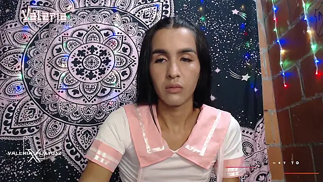 liissa 0 online show from 11/19/25, 02:22