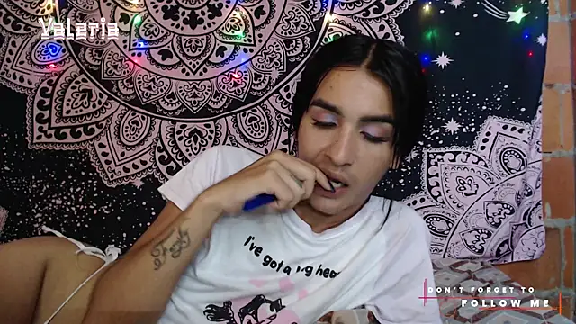 liissa 0 online show from 11/20/25, 02:18