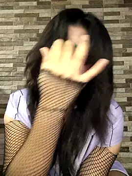 Elsa sweet online show from 10/17/25, 03:43