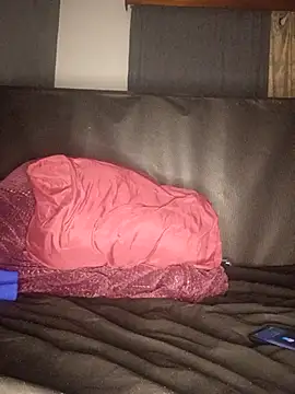 Snapshot of Mischevous_T69 chatting on 03/17/25, 09:35 Mischevous T69 online show from 03/17/25, 09:35