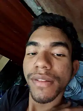 Reynold2608 online show from 01/05/26, 08:23