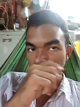 Reynold2608 online show from 11/25/25, 05:46