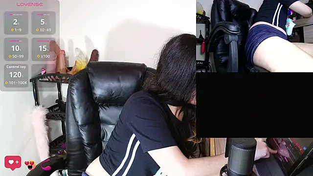 Snapshot of sobresalinaa chatting on 11/21/25, 03:11 sobresalinaa online show from 11/21/25, 03:11