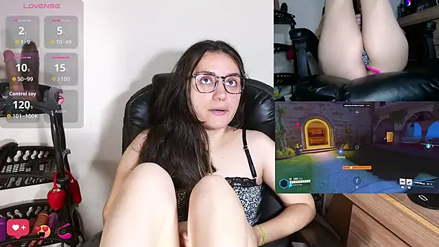 Snapshot of sobresalinaa chatting on 11/16/25, 09:03 sobresalinaa online show from 11/16/25, 09:03