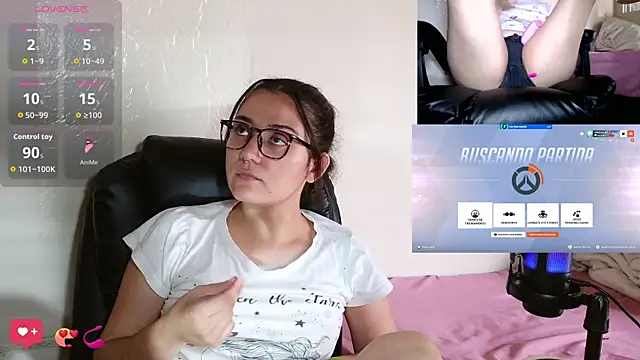 Snapshot of sobresalinaa chatting on 10/13/25, 02:07 sobresalinaa online show from 10/13/25, 02:07